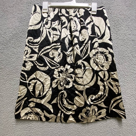 Talbots Skirt Women 10 Black White Floral 100% silk - Picture 2 of 11
